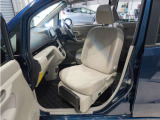地域によってはなかなかご希望の車種が見つからない事もあるかと思います。当店では一部の離島などを除き、日本全国へ販売させていただくこともできますので、まずはお気軽にお問い合わせくださいませ。