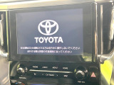 【10.5インチナビ】高級感とインパクトのある大画面ナビを装備。各種オーディオ操作はもちろん、スマホ連携もできる利便性の高いナビです♪