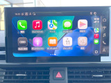 ●Apple Car Play:スマホとの有線接続で、ナビ・オーディオ再生などスマホのアプリ機能が画面でも使える便利機能です!