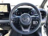 ハンドルは、車を運転する上で、ずっと握っている重要なパーツです。 手にフィットする物が、いいですよね♪