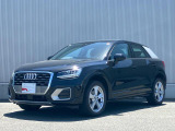 アウディ Q2