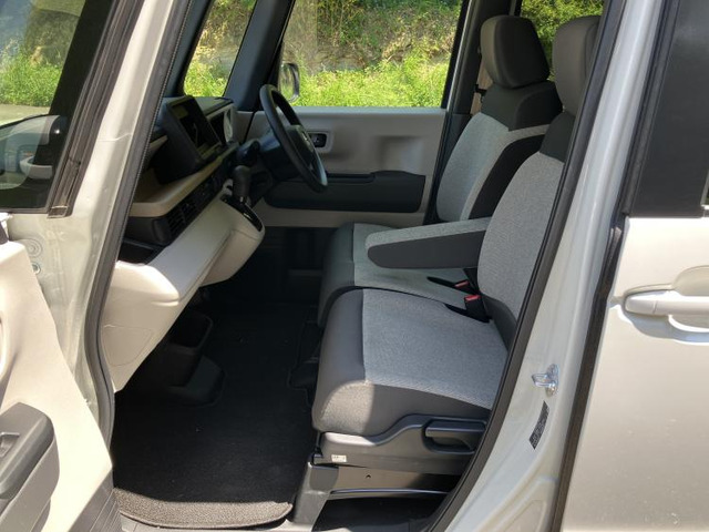 ホンダ N-BOX の中古車詳細 (10,900km, プラチナホワイト・パール