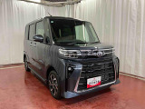 両側スライドドアなので、狭い駐車場や壁際でも安心!