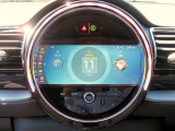 ◆iDriveを装備。操作系統をディスプレイから独立させることで、人間工学に基づいた最適な運転環境を実現しております。◆