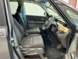 車内は徹底的にクリーニングされているので、快適にお乗りいただけます。
