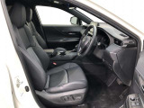 【運転席・助手席】です!実際お座りいただくのが分かりやすいと思いますので、ぜひお気軽にご来店ください♪状態もいいですよ☆