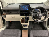 その他にも各種保険、お車の買取(T-UP)、JAF、TSカード、携帯電話などの取扱いをしております。詳しくはスタッフにお尋ねください。