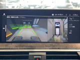 トップビューカメラ前後クリアランスソナー付なので、駐車が苦手な方でも安心です。ガイドの表示・非表示も切り替え可能です
