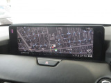 マツダコネクトの12.3インチワイドセンターディスプレイです。『Android Auto』『Apple CarPlay』や独自のコネクテッドサービスに対応したインターフェイスシステムです。