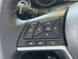 ステアリングスイッチでオーディオをコントロール出来ます。