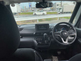 インパネ周りはこのように機能的にまとまっています。もちろんクリーニング済みで、室内もキレイです。