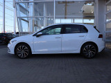 初年度登録より10年10万km以内のフォルクスワーゲン正規輸入車のみをお届けします。 *:PHEVおよびトゥアレグハイブリットは7年6か月以内