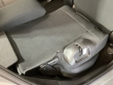 リアシートは簡単に倒すことができるので、ラゲッジルームも広がります。