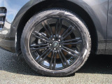 レンジローバーイヴォーク  ダイナミック HSE P300e