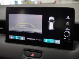 ◆バックカメラ◆リバースにするだけで映ります、後方の安全確認や、狭い駐車場での車庫入れ、雨の日や夜間など視界の悪い時に便利です!安全にバックする為には欠かせない装備です。