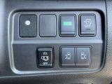オートスライドドアは、運転席前にあるスイッチの操作でもオート開閉ができ、とても便利です。