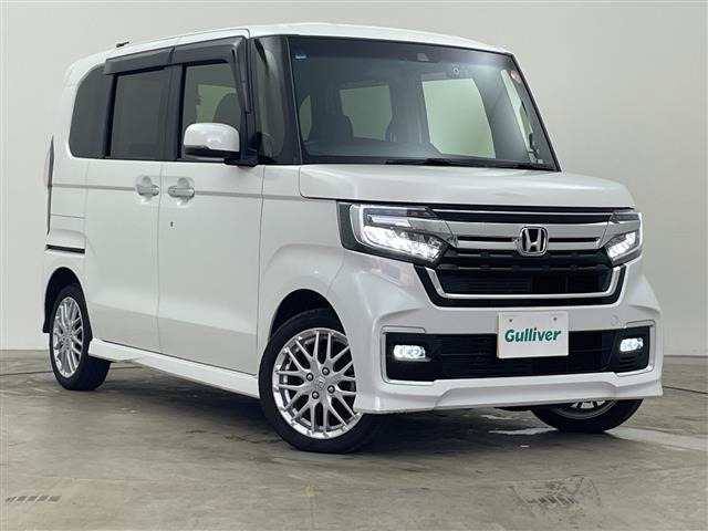 N-BOXカスタム L ターボ 4WD 修復歴無し