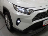3灯式LEDヘッドランプ+LEDクリアランスランプ+LEDデイタイムランニングランプ+LEDフロントフォグランプ 少ない電力で明るく照らします☆彡