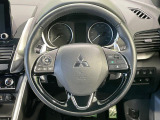 【ステアリングスイッチ】運転中、前方から目線をそらすことなく、オーディオ等の操作が可能な便利機能!安心&快適なドライブを演出してくれます♪