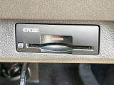 【ETC】高速道路の料金所をストレスなく通過出来ます!サービスエリアに多い「スマートIC」利用時は必須のアイテムです。