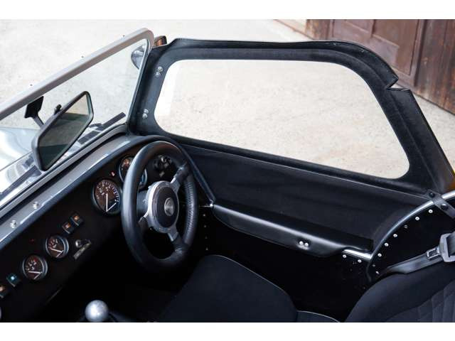 ケータハム セブン160 660 の中古車詳細 (4,000km, アルミ×イエロー