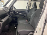 【車内ルームクリーニング済】専門スタッフにより車内はきれいにルームクリーニングを行っております。