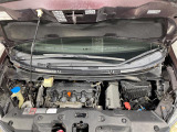【エンジンルーム】エンジンの調子は良好です!ご納車前にはしっかりとオイル交換・その他油種類の点検補充をさせて頂きます。また、ガリバーでは修復歴のある車は販売いたしません。