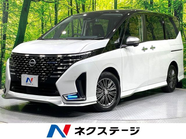 セレナ1.4 e-POWER AUTECH