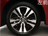 お客様のお好みの新品18インチ、19インチ、20インチホイール装着可能!ダウンサスなどローダウンも取付可能です!ヴァルドやワークなどのメーカー品も取り寄せ可能です!