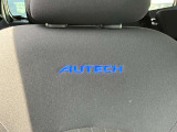 室内もAUTECHの専用の内装がほどこされております!