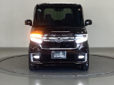 LEDヘッドライトを装備しています。LEDヘッドライトはとても明るく、雨の日や夜間走行も安全・安心です。