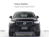 北欧の独創性と都会的な雰囲気を纏う、コンパクト・シティSUV XC40。高い走行安定性とトラクション性能を発揮するAWD機構を採用したB4です。