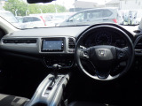 視認性に優れたインパネ周りで、運転中も情報をひと目で確認。使いやすさと美しいデザインで、毎日のドライブがもっと快適に☆