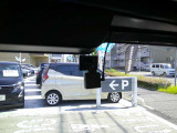 煽り運転対策もばっちりですよ♪万が一に備えて液晶モニター付きの前後ドラレコも完備しておりますので万が一の際にも安心ですよ♪
