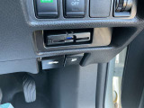 有料道路の料金所をスムーズに通ることが可能になります。支払いの手間なく、楽々!