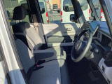 ◆運転席側からの写真です◆ 新車・中古車、車検・点検・整備、保険などお客様のカーライフをトータルサポート