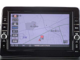 【ナビ】メモリーナビ(MM321D-L)付きです。目的地を設定すれば初めての場所でも簡単に行くことができます。もちろん音楽だって聴けちゃいます♪