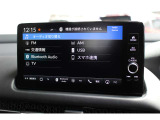 ナビはHonda純正インターナビ。スマートフォンのような操作感です。Bluetooth接続をすれば音楽再生のみならずスマートフォン連携も可能です!