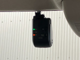 純正ドライブレコーダーを装着しています♪高画質、高機能で、毎日の運転に安心をプラスします!しっかり、録画できるマストアイテムです♪