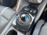 「人&rArr;中古車選びのプロがあなたをサポート」 車を知り尽くした「カーライフアドバイザー」が車選びからアフターサービスまできめ細かくご対応致します。