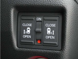 ◆両側電動スライドドア◆狭い駐車場でも乗り降りが楽々♪お子様が隣の車にドアを当ててしまう心配もございません!小さなお子様連れの方もこれで安心。