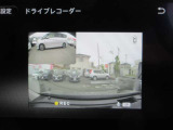 【ドラレコ】最近の装着率の高いドライブレコーダー装備です。万が一の時の証明やアオリ運転の抑制効果もありますね。