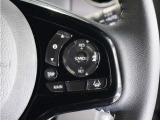 【ホンダセンシング】衝突を予測してブレーキをかけたり、前のクルマにちょうどいい距離でついていったりできる多彩な安心・快適機能を搭載した先進の安全運転支援システム。