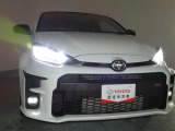 LEDヘッドライトです。デザイン性がよくとても明るいので、夜間の走行や悪天候でも安心です。しかも長寿命!