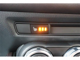 運転席/助手席シートヒーター付です。