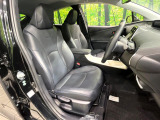 運転席シート廻りは使用感も少なく、良好な状態となっています。丁寧に使われていたことがよくわかりますね。