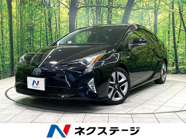 トヨタ プリウス 