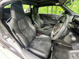 運転席シート廻りは使用感も少なく、良好な状態となっています。丁寧に使われていたことがよくわかりますね。