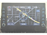 ディスプレイオーディオです。最近のナビはスマホと繋いで使用する方が増えましたね!