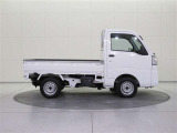 一目でわかる品質表示。厳しいチェックをクリアした高品質車両を揃えています。